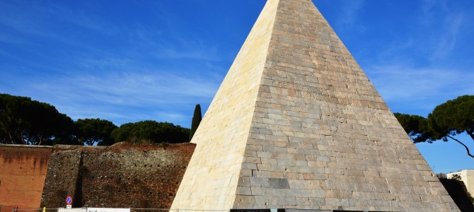 Rome – Piramide di Caio Cestio